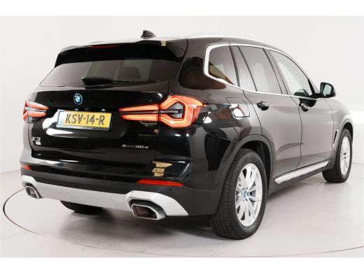 BMW X3 xDrive30e PHEV 293 pk | SOH 96% | Leder | 360&deg; Cam | Cruise | Sportstoelen | ActivLease financial lease