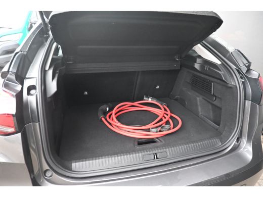 Citroën &euml;-C4 You 50 kWh 3 Fase 98,8%SOH! | Navigatie by App | Achteruitrijcamera | Full-LED | Comfortstoelen |... ActivLease financial lease