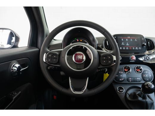 Fiat 500 1.0 Hybrid Dolcevita | Apple Carplay & Android Auto | Climate Controle | Parkeersensoren | Panora... ActivLease financial lease