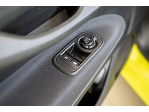 Fiat 500C Urban 42 kWh | SOH 100% | Navigatie | Camera | Parkeersensoren | Stoelverwarming | Climate Contro... ActivLease financial lease