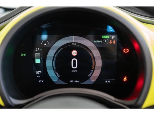 Fiat 500C Urban 42 kWh | SOH 100% | Navigatie | Camera | Parkeersensoren | Stoelverwarming | Climate Contro... ActivLease financial lease