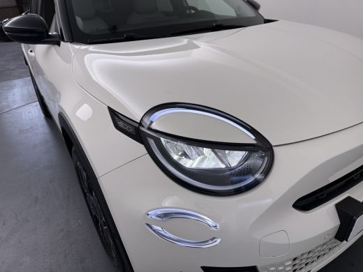 Fiat 600e La Prima 54 kWh Automaat ActivLease financial lease