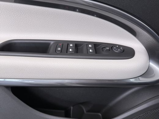 Fiat 600e La Prima 54 kWh Automaat ActivLease financial lease