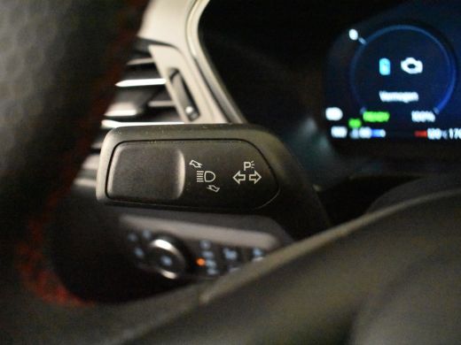 Ford Kuga 2.5 PHEV ST-Line X 243 PK AUTO | 360gr Camera | Elekt stoel met memory | App connect | Keyless | ... ActivLease financial lease