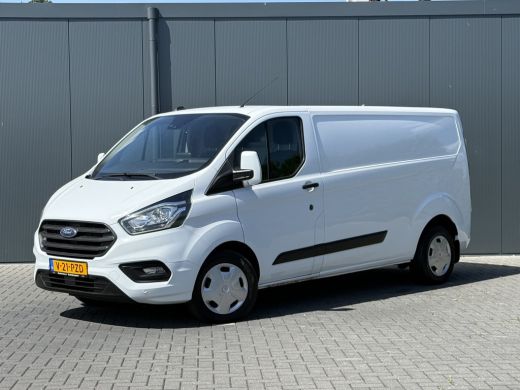 Ford Transit Custom 2.0 TDCI 130 PK / L2H1 / AUTOMAAT / TREKHAAK / AIRCO / CRUISE / CAMERA / 3-ZITS / LED / STOEL -EN... ActivLease financial lease