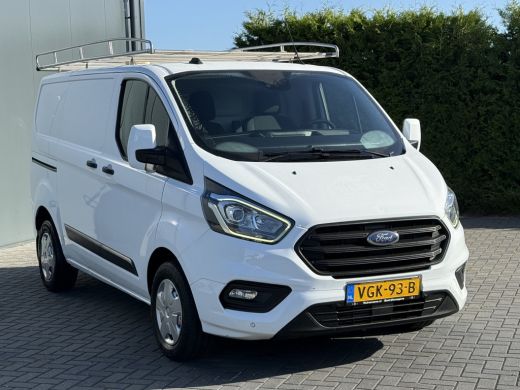 Ford Transit Custom 2.0 TDCI / L1H1 / 1e EIG. / 2.5 TONS TREKHAAK / IMPERIAAL / 3-ZITS / STOEL -EN VOORRUIT VERWARMIN... ActivLease financial lease