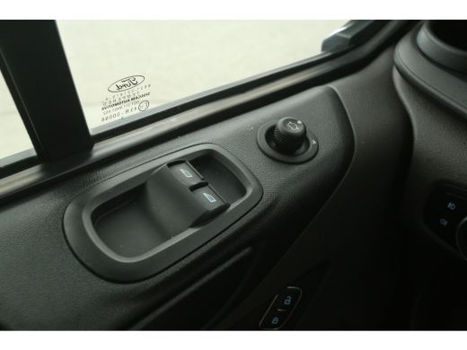 Ford Transit Custom 2.0 TDCI L2H1 | 2800kg Trekgew. | Airco | Cruise | 3 Zits | Carplay | Trekhaak | Parkeersens. ActivLease financial lease