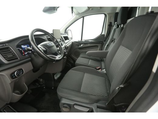 Ford Transit Custom 2.0 TDCI L2H1 | 2800kg Trekgew. | Airco | Cruise | 3 Zits | Carplay | Trekhaak | Parkeersens. ActivLease financial lease