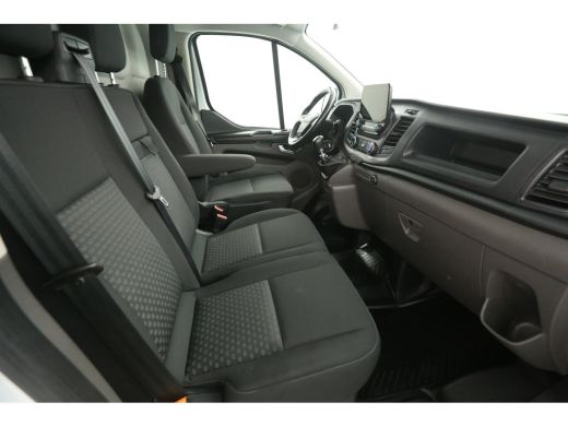 Ford Transit Custom 2.0 TDCI L2H1 | 2800kg Trekgew. | Airco | Cruise | 3 Zits | Carplay | Trekhaak | Parkeersens. ActivLease financial lease