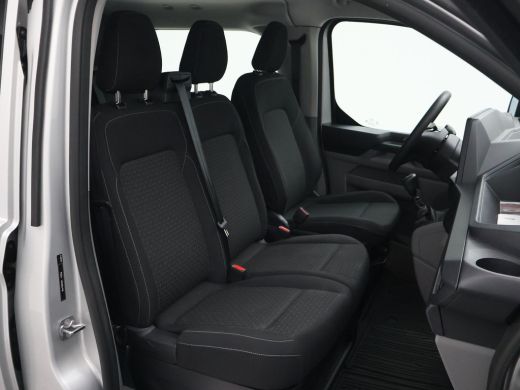 Ford Transit Custom 300 2.0 TDCI L2H1 6-PERS DUBBEL CAB. + TREKHAAK | CARPLAY | CAMERA ActivLease financial lease
