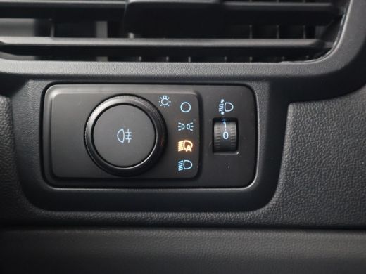 Ford Transit Custom 300 2.0 TDCI L2H1 6-PERS DUBBEL CAB. + TREKHAAK | CARPLAY | CAMERA ActivLease financial lease