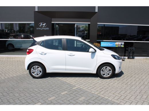 Hyundai i10 1.0 Comfort | Airco | Apple Carplay/Android Auto|telefoonintegratie premium | Autonomous Emergenc... ActivLease financial lease
