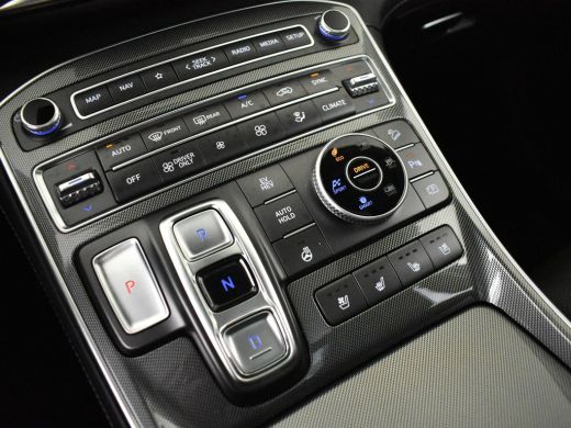 Hyundai Santa Fe 1.6 T-GDI PHEV Premium 265 PK AUTO | Head-up display | Elekt glazen pano-dak | 360 gr Camera | El... ActivLease financial lease