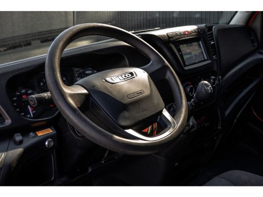Iveco Daily 35C14 | 136 PK | N1 | Laadklep | 3.5T Trekhaak | Navi | Airco ActivLease financial lease