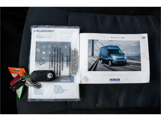 Iveco Daily 35C14 | 136 PK | N1 | Laadklep | 3.5T Trekhaak | Navi | Airco ActivLease financial lease