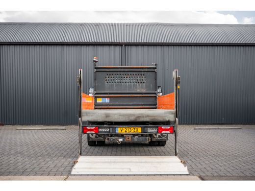 Iveco Daily 35C14 | 136 PK | N1 | Laadklep | 3.5T Trekhaak | Navi | Airco ActivLease financial lease
