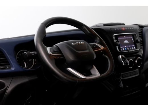 Iveco Daily 35S18 3.0 180pk HiMatic Automaat Bakwagen met laadklep H240cm 03-2022 ActivLease financial lease
