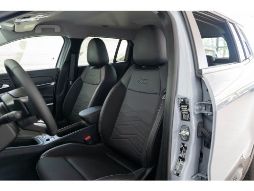 Jeep Avenger 1.2 e-Hybrid Altitude | Tot 8 Jaar Garantie | Navigatie | Elektrische Achterklep | Camera | Keyle... ActivLease financial lease