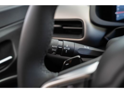 Jeep Avenger 1.2 e-Hybrid Altitude | Tot 8 Jaar Garantie | Navigatie | Elektrische Achterklep | Camera | Keyle... ActivLease financial lease