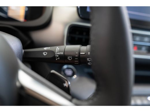Jeep Avenger 1.2 e-Hybrid Altitude | Tot 8 Jaar Garantie | Navigatie | Elektrische Achterklep | Camera | Keyle... ActivLease financial lease
