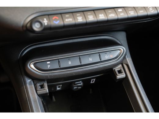 Jeep Avenger 1.2 e-Hybrid Altitude | Tot 8 Jaar Garantie | Navigatie | Elektrische Achterklep | Camera | Keyle... ActivLease financial lease