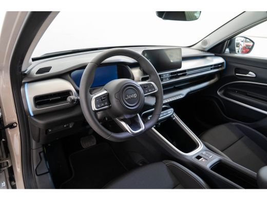 Jeep Avenger Summit 54 kWh | SOH 97% | Camera | Apple Carplay & Android Auto | Climate Controle | Keyless | Pa... ActivLease financial lease
