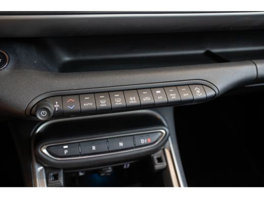 Jeep Avenger Summit 54 kWh | SOH 97% | Camera | Apple Carplay & Android Auto | Climate Controle | Keyless | Pa... ActivLease financial lease