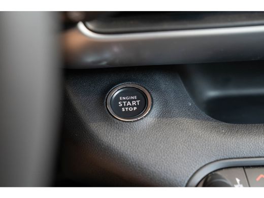 Jeep Avenger Summit 54 kWh | SOH 97% | Camera | Apple Carplay & Android Auto | Climate Controle | Keyless | Pa... ActivLease financial lease