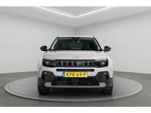 Jeep Avenger Summit 54 kWh | SOH 97% | Apple Carplay & Android Auto | Camera | Parkeersensoren | Climate Contr... ActivLease financial lease