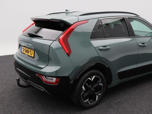Kia Niro EV ComfortLine 64.8 kWh 204 Pk | Trekhaak | Adaptive Cruise | Stoel/Stuurverwarming | Camera | CarPl... ActivLease financial lease