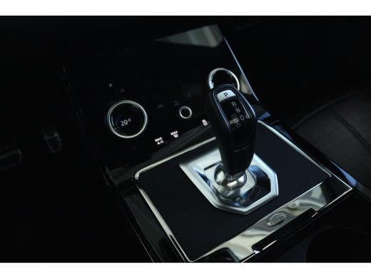 Land Rover Range Rover Evoque 1.5 P300e AWD R-Dynamic HSE | Adapt. Cruise | Schuifdak | Meridian Surround | Stoelverwarming | M... ActivLease financial lease