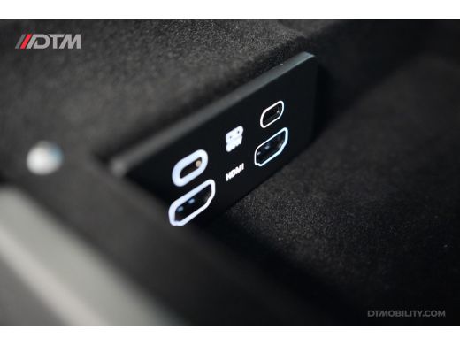 Land Rover Range Rover Sport P550e Autobiography | Meridian 3D | Massage | Rearseat Entertainment | HuD ActivLease financial lease