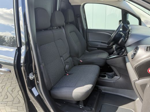 Mercedes-Benz Citan 110 CDI L2 PRO AUTOMAAT / 26.553 KM! / 1e EIG. / CAMERA / AIRCO / CRUISE / NAVI / 3-ZITS ActivLease financial lease