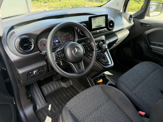 Mercedes-Benz Citan 110 CDI L2 PRO AUTOMAAT / 26.553 KM! / 1e EIG. / CAMERA / AIRCO / CRUISE / NAVI / 3-ZITS ActivLease financial lease