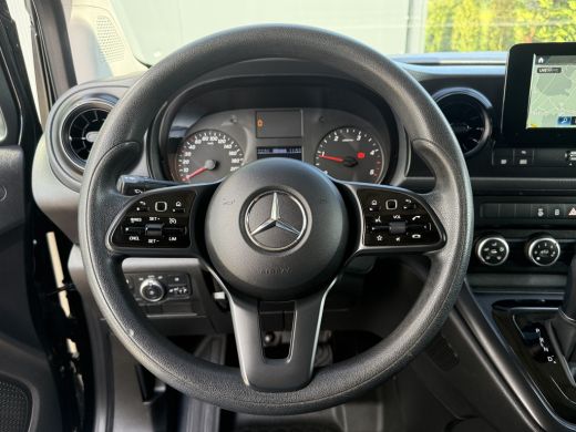 Mercedes-Benz Citan 110 CDI L2 PRO AUTOMAAT / 26.553 KM! / 1e EIG. / CAMERA / AIRCO / CRUISE / NAVI / 3-ZITS ActivLease financial lease