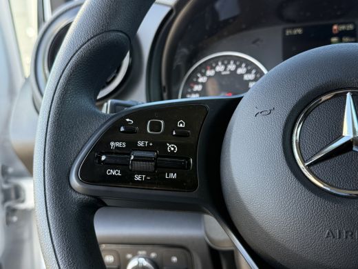 Mercedes-Benz eCitan 112 Pro 51 kWh / L2H1 / TREKHAAK / 3-ZITS / **3.698 KM!!** / CAMERA / CRUISE / ECC / CARPLAY ActivLease financial lease