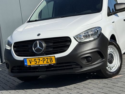 Mercedes-Benz eCitan 112 Pro 51 kWh / L2H1 / TREKHAAK / 3-ZITS / **3.698 KM!!** / CAMERA / CRUISE / ECC / CARPLAY ActivLease financial lease