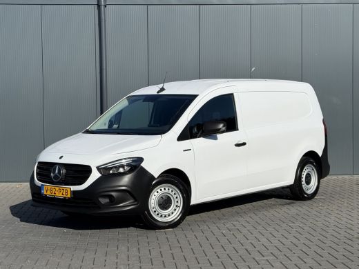 Mercedes-Benz eCitan 112 Pro L2H1 / 51 kWh / 2.469 KM / ** RIJKLAAR ** / LED HIGH PERFORMANCE KOPLAMPEN / CAMERA / ECC... ActivLease financial lease