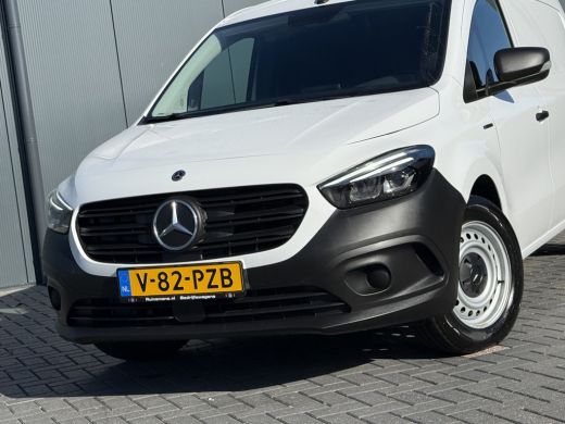 Mercedes-Benz eCitan 112 Pro L2H1 / 51 kWh / 2.469 KM / ** RIJKLAAR ** / LED HIGH PERFORMANCE KOPLAMPEN / CAMERA / ECC... ActivLease financial lease