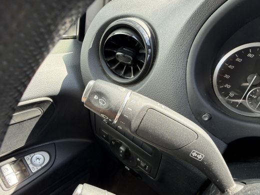 Mercedes-Benz eVito 112 66kWh L2 Elektrisch 94.9% (SOH) 280-WLTP 80kw Snelladen Climate Control Cruise Control Camera... ActivLease financial lease