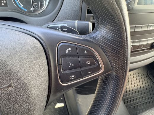 Mercedes-Benz eVito 112 66kWh L2 Elektrisch 95.8% (SOH) 280-WLTP 80kw Snelladen Climate Control Cruise Control Camera... ActivLease financial lease