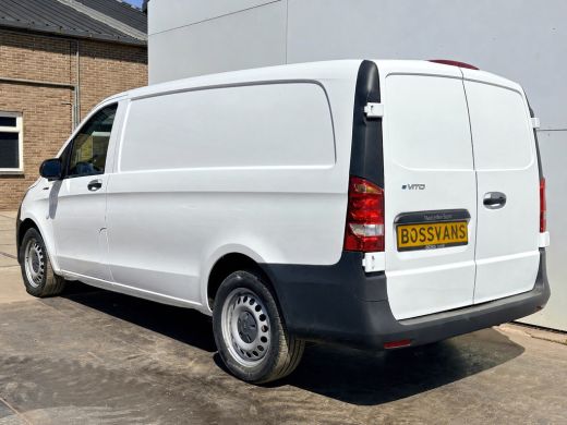 Mercedes-Benz eVito 112 66kWh L2 Elektrisch 95.8% (SOH) 280-WLTP 80kw Snelladen Climate Control Cruise Control Camera... ActivLease financial lease