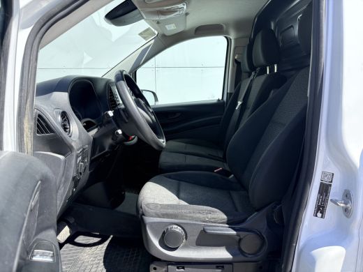 Mercedes-Benz eVito 112 66kWh L2 Elektrisch 95.8% (SOH) 280-WLTP 80kw Snelladen Climate Control Cruise Control Camera... ActivLease financial lease