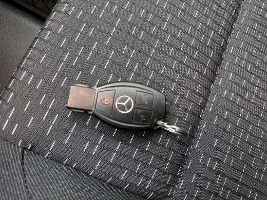Mercedes-Benz eVito Lang 66 kWh 266km actieradius Snelladen Carplay Camera Mercedes Certified ActivLease financial lease