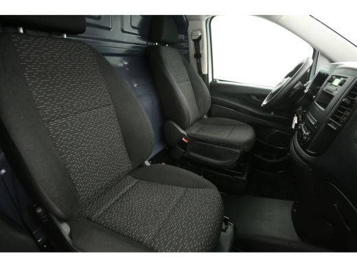 Mercedes-Benz Vito 112 66 kWh Lang | Snelladen | SOH 96% | Airco | Stoelverwarming ActivLease financial lease