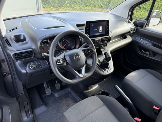 Opel Combo 1.5D 102 PK / L2H1 / Edition / 1e EIG. / INRICHTING / COOLBOX / TREKHAAK / CAMERA / CRUISE / CARPLAY ActivLease financial lease