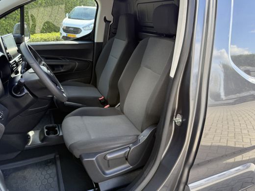 Opel Combo 1.5D 102 PK / L2H1 / Edition / 1e EIG. / INRICHTING / COOLBOX / TREKHAAK / CAMERA / CRUISE / CARPLAY ActivLease financial lease