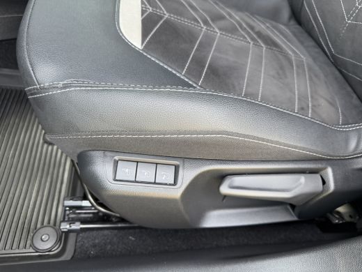 Opel Mokka 1.2 Turbo Ultimate Camera | Winterpakket | App connect ActivLease financial lease