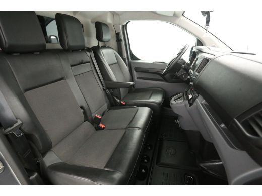 Opel Vivaro-e 75 kWh L2H1 Innovation | Snelladen | Clima | Cruise | Carplay | HUD | 3 Zits | 2xSchuifdeur | Imp... ActivLease financial lease