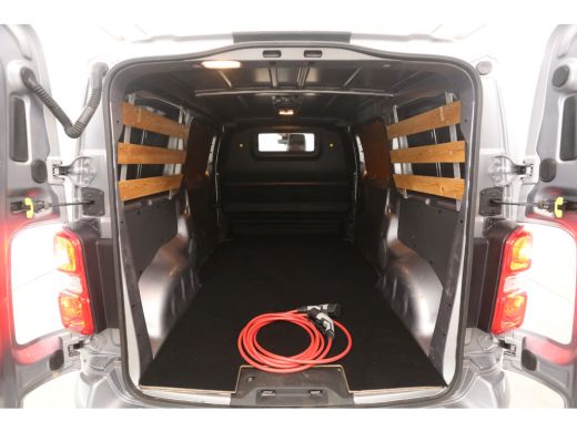 Opel Vivaro-e 75 kWh L2H1 Innovation | Snelladen | Clima | Cruise | Carplay | HUD | 3 Zits | 2xSchuifdeur | Imp... ActivLease financial lease